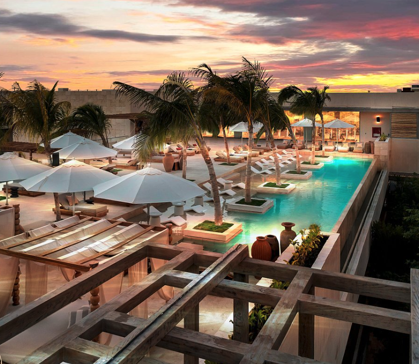 Motto by Hilton Tulum Rooftop at Sunset